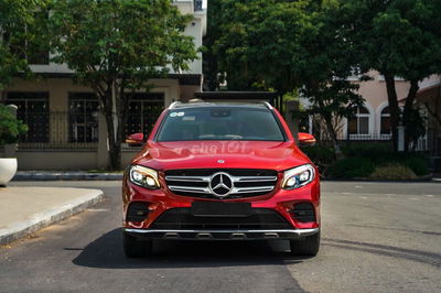 Mercedes GLC300 4Matic 2019, Bank 90%