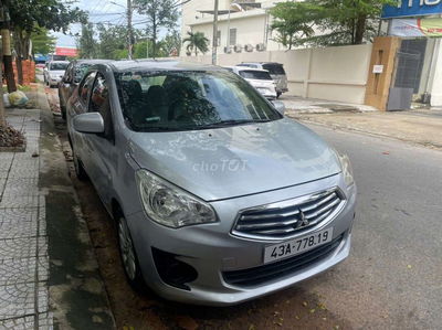Bán Mitsubishi Atrger đời 2017 xe đẹp máy rin