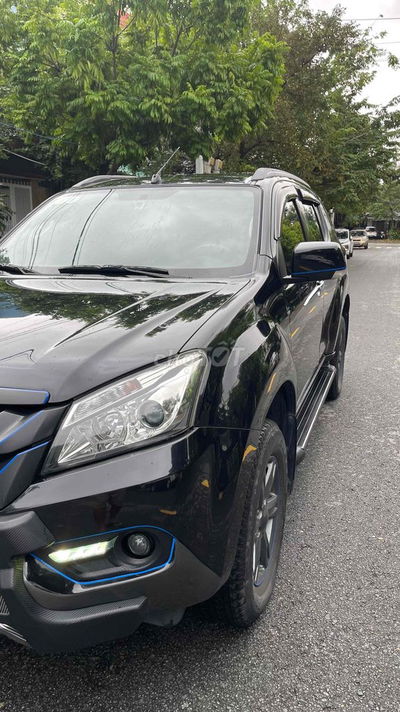 Isuzu MUX ĐK 2017 gia đình cần bán
