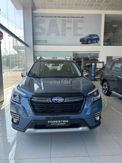Subaru Forester 2.0 i-S - Khuyến Mãi Chính Hãng