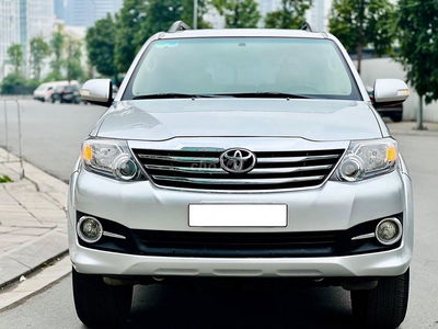 Toyota Fortuner 2016 2.7V 4X2 AT - 96,000 km.