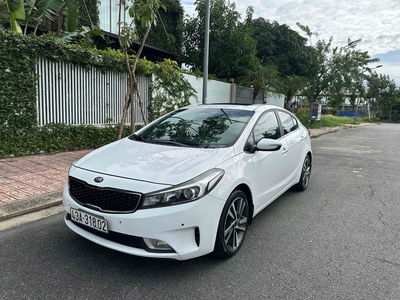 Kia Cerato 2017 1.6 AT - 100000 km