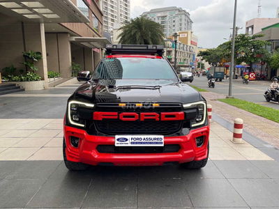 FORD EVEREST TITANIUM 2C CÁ NHÂN 2024 - 11500 KM