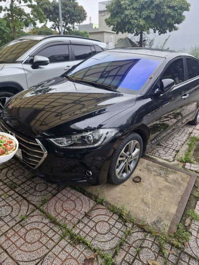 Hyundai Elantra 2016 2.0 Đen