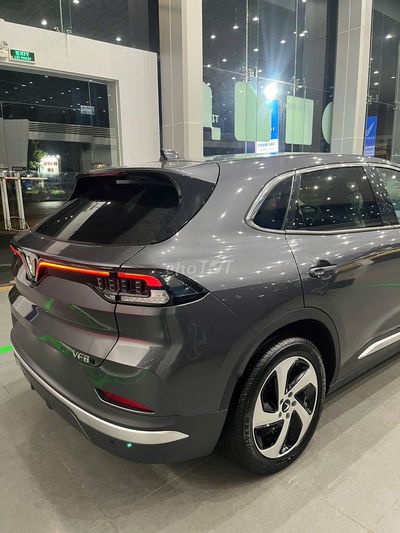 VinFast VF8 2024 S (Kèm pin) - 39 km