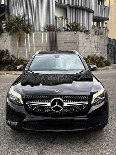 Mercedes Benz GLC200 2018 Black Edition