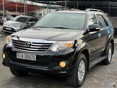 Fortuner 2.7V 4x4 2012, máy xăng, 2 cầu