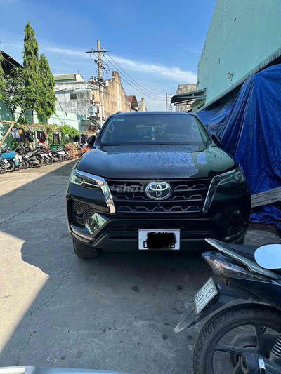 Toyota Fortuner 2021 2.7V 4x2 AT - 15000 km