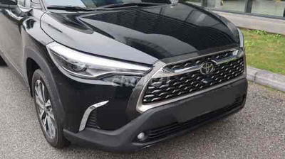 BÁN XE TOYOTA CROSS 2022 bản 1.8 V