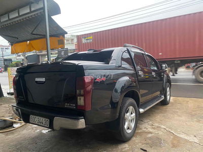 Isuzu Dmax 2016,2 cầu stđ 111000km.