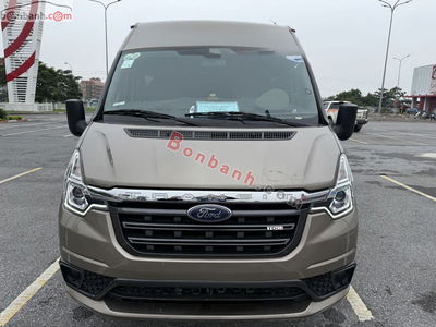 Xe Ford Transit Tiêu chuẩn 2024
