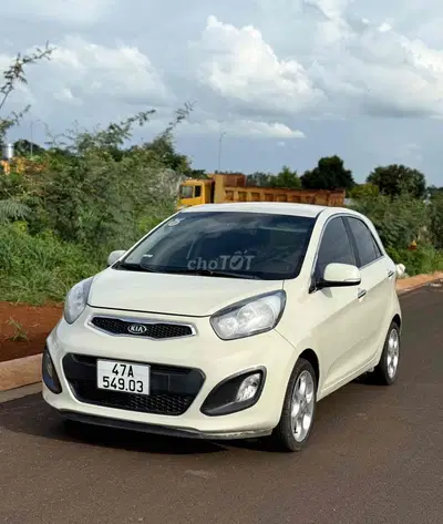 Kia Morning nhập khẩu chuẩn gia đình