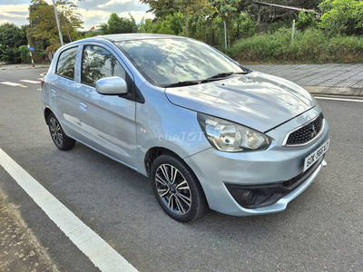Mitsubishi Mirage 2017 1.2 MT - 1111 km