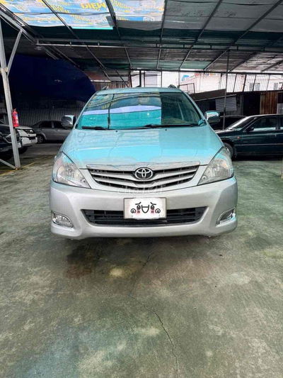 Toyota Innova 2010 2.0 Bản G Xịn Bản Đủ