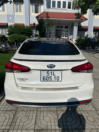 Kia Cerato 2018 1.6 AT - 100000 km
