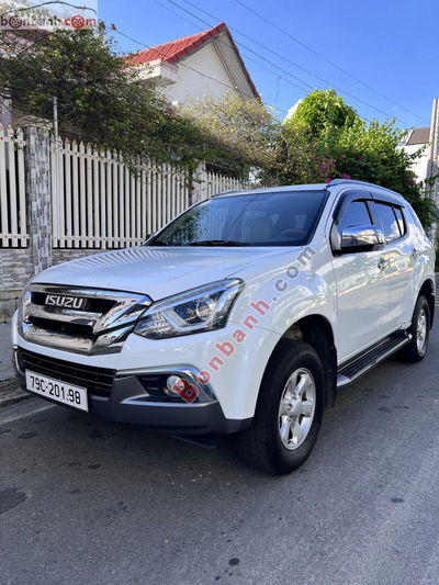 Xe Isuzu MU-X 1.9 4X2 MT 2019