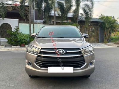 Xe Toyota Innova 2.0E 2019