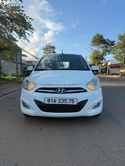 HYUNDAI I 10 NHẬP ẤN ĐỘ 2011 AT bảng 1.2 cữa cóc