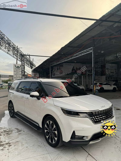 Xe Kia Carnival Premium 2.2D 2022