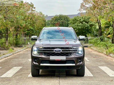 Xe Ford Everest Titanium Plus 2.0L 4x4 AT 2022