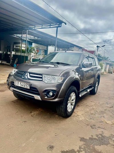pajero 2015 máy dầu số sàn