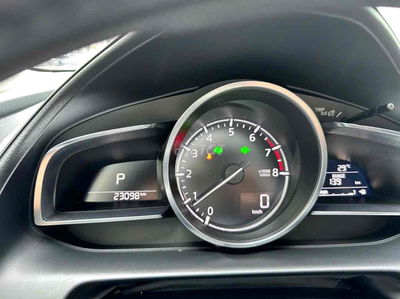 cần bán mazda cx-3 màu trắng đời 2022 1 đời chủ